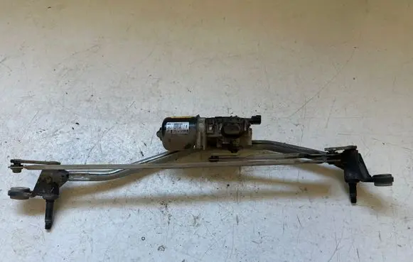 Dacia Sandero II Front wiper linkage and motor 288009321R