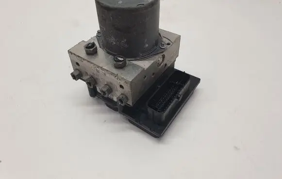 Audi A4 S4 B8 8K ABS Pump 0265951539 8T0907379BF