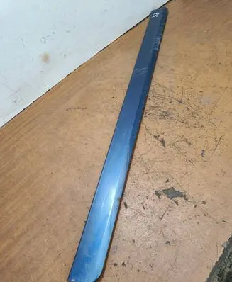 Audi A4 S4 B7 8E 8H Front door trim (molding)