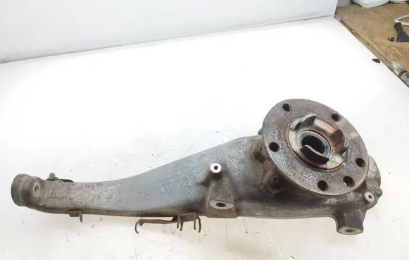 Volkswagen Touareg II Front wheel hub 7P0407245A 24380