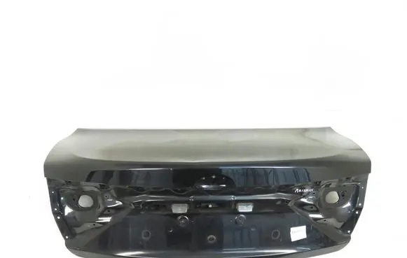 Toyota Avensis T270 Tailgate/trunk/boot lid 