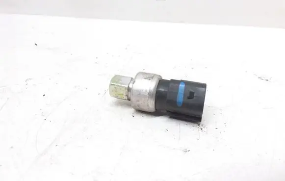 Volvo C30 Air conditioning (A/C) pressure sensor 7S4319D594AA