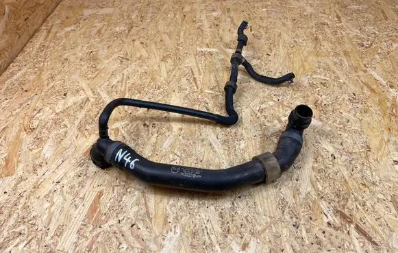 Volkswagen Golf VII Engine coolant pipe/hose 5Q0122101BP