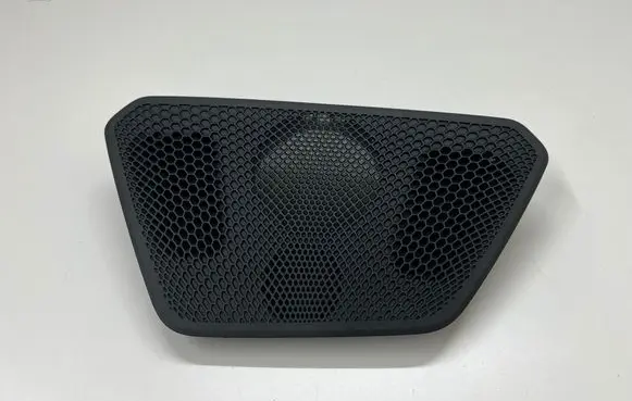 BMW 3 G20 G21 Dash center speaker trim cover 6831282