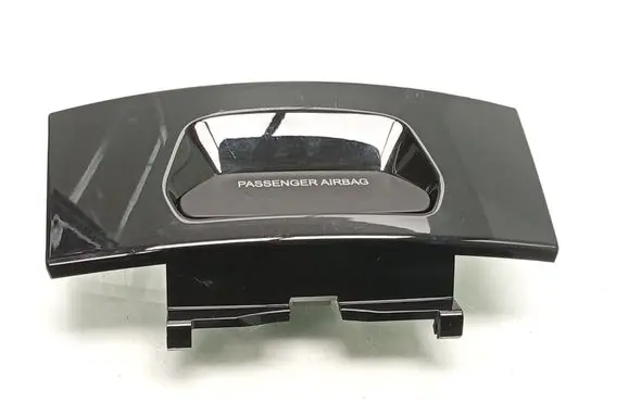 Passenger airbag on/off switch