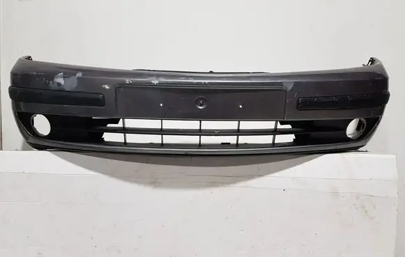 Renault Laguna II Front bumper 8200008270
