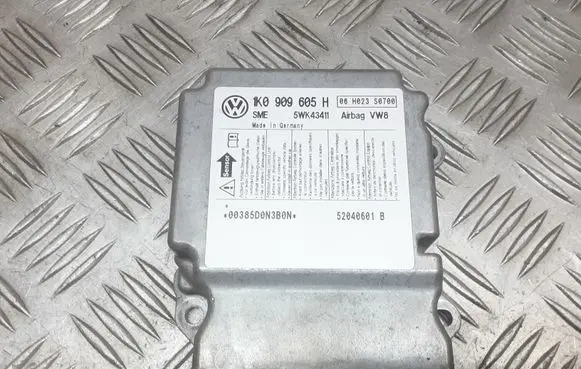 Skoda Octavia Mk2 (1Z) Airbag control unit/module 1K0909605H