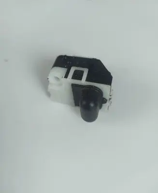 Audi A6 S6 C5 4B Sensor 4D0907539