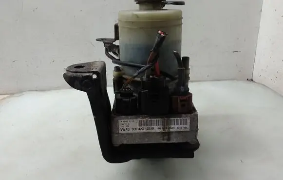 Skoda Octavia Mk1 (1U) Power steering pump 6Q0423155AH 21600307