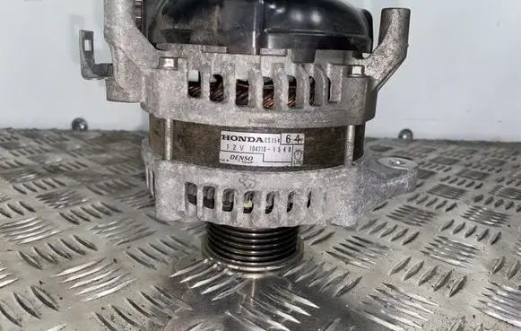 Honda CR-V Generator/alternator 1042101540