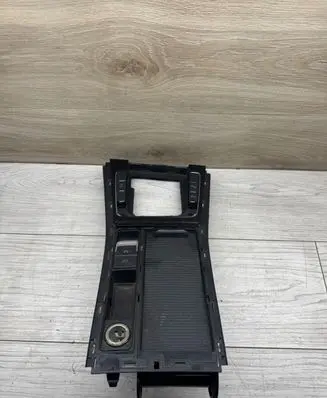 Volkswagen Golf VII Center console 5G1863245E