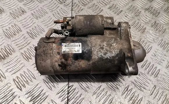 Opel Insignia A Starter motor 55353857