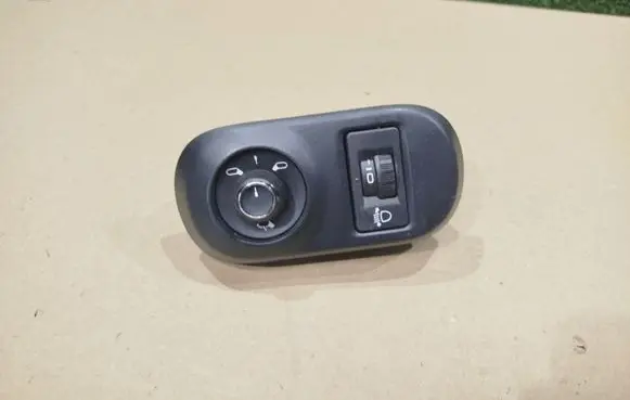 Citroen C4 Cactus Wing mirror switch 9800177977