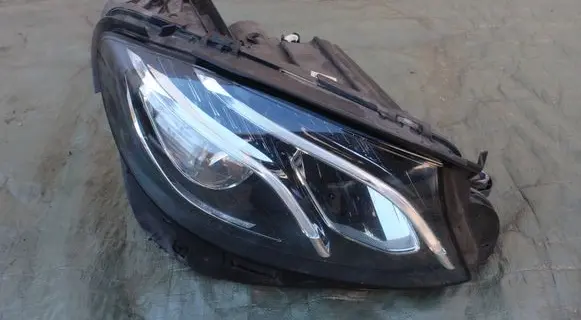 Mercedes-Benz E W213 Headlight/headlamp A2139064204