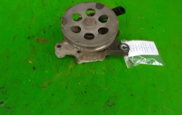Honda Civic Power steering pump P2A618639X