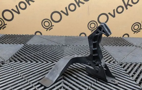 Opel Mokka B Engine bonnet (hood) release handle 9834873780