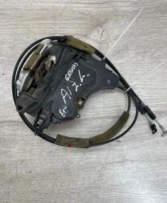 Mitsubishi Grandis Rear door lock