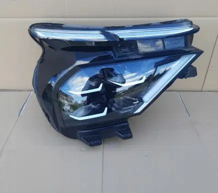 Citroen C4 III e-C4 Headlight/headlamp
