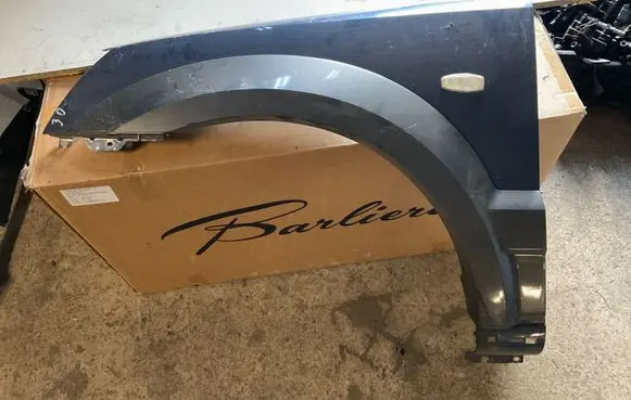 KIA Sorento Fender