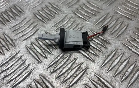 Volkswagen Golf V Interior temperature sensor 1K0907543A