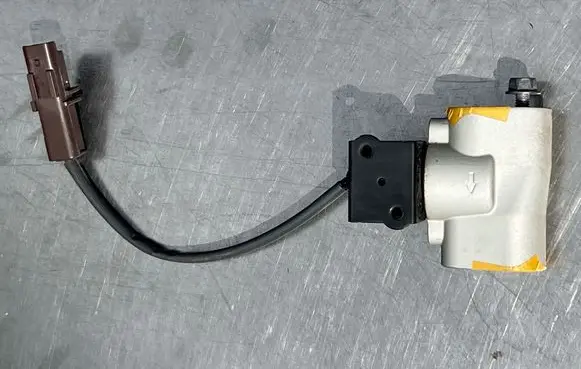 Air conditioning (A/C) expansion valve