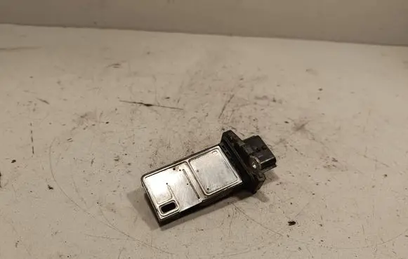 Nissan Navara D40 Mass air flow meter 226807S000