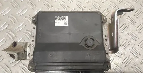 Toyota Prius (XW30) Engine control unit/module 8966147210