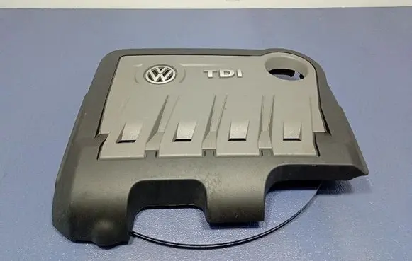 Volkswagen PASSAT CC Front underbody cover/under tray 03L103925R