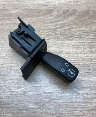 BMW X5 E53 Steering wheel adjustment switch 8373901