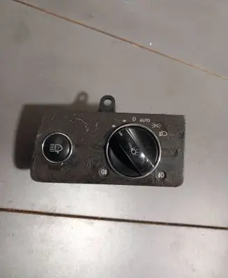 Mercedes-Benz E W211 Light switch 2115450404 04056050