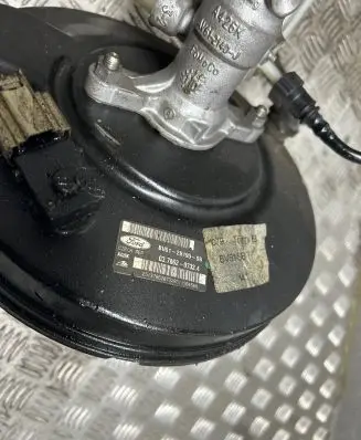 Ford Focus Brake booster BV612B195SB