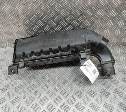 Citroen C5 Aircross Air filter box 9812735680