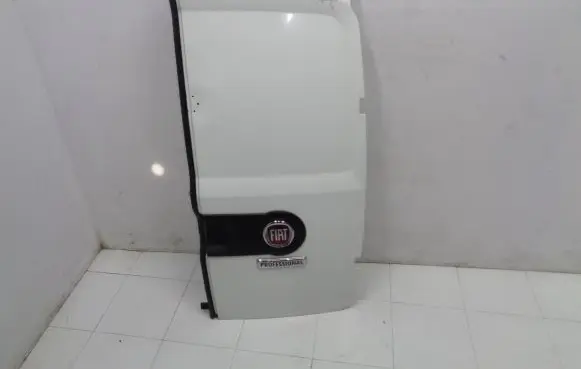 Fiat Doblo Rear door