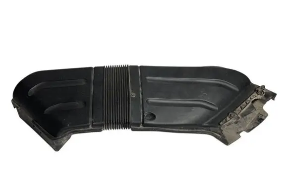 Audi A4 S4 B7 8E 8H Air intake duct part 8E0129618L 8E0129617D