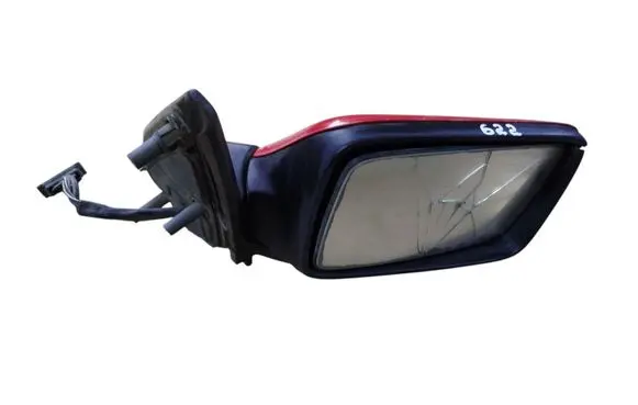 Volkswagen Golf III Front door electric wing mirror E10217387