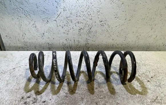 Toyota Corolla Verso AR10 Rear coil spring