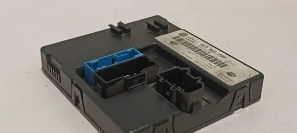 Audi A8 S8 D3 4E Comfort/convenience module 4E0907289