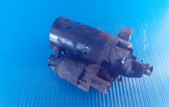 Audi A4 S4 B8 8K Starter motor