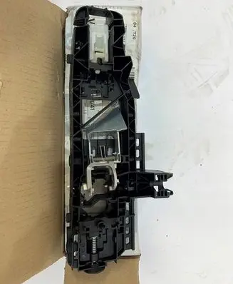 Mercedes-Benz B W247 Front door exterior handle/bracket A0997602102