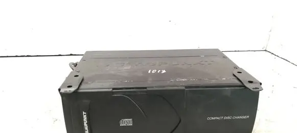 Alfa Romeo GT CD/DVD changer 7607700014 E1021800 BP770049857007