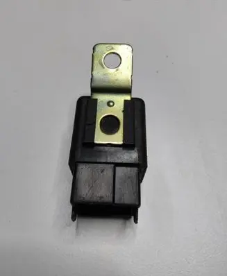 Hyundai Terracan Other relay 9523037500 DC12V25A