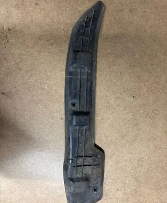 Skoda Superb B6 (3T) Fender end trim 3T0821112