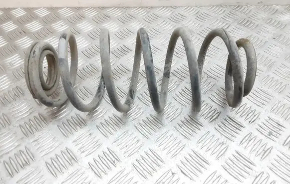 Toyota Yaris Rear coil spring