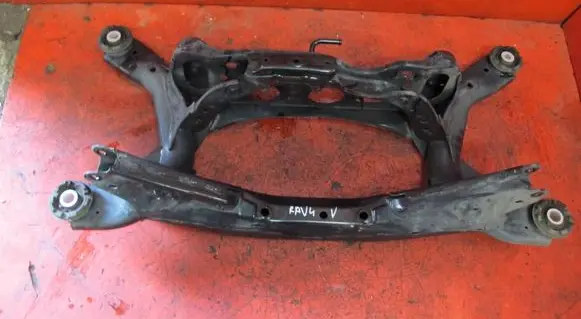 Toyota RAV 4 (XA50) Rear axle beam 
