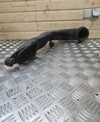 BMW 5 E39 Air intake duct part 2247911