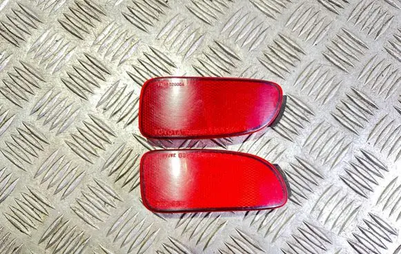 Toyota Previa (XR30, XR40) II Rear tail light reflector E43020004 7480 T59R