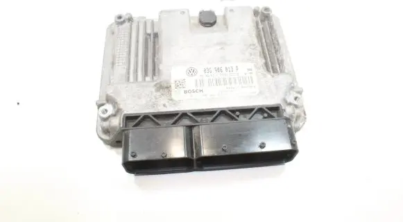 Seat Ibiza IV (6J,6P) Engine control unit/module 03G906013P 03G906013K