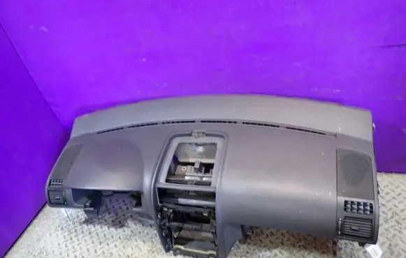 Volkswagen Touran I Dashboard