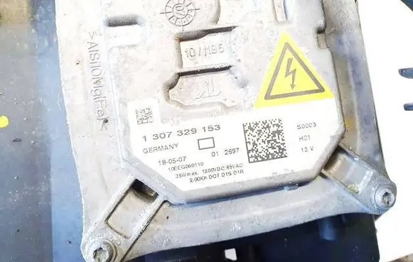 BMW 3 E90 E91 Headlight ballast module Xenon 1307329153 012697