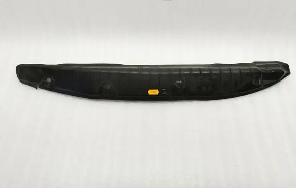 Mercedes-Benz R W251 Fender end trim 2518890125